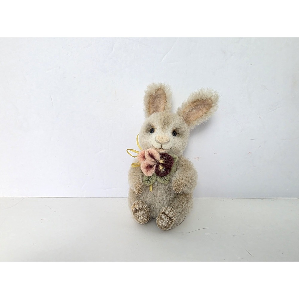 Artist made stuffed bunny rabbit Teddy Bear Doll companion 5" felt flower - Picture 1 of 3